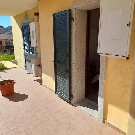 Casa vacanze Lu Bagnu Il Corallo *