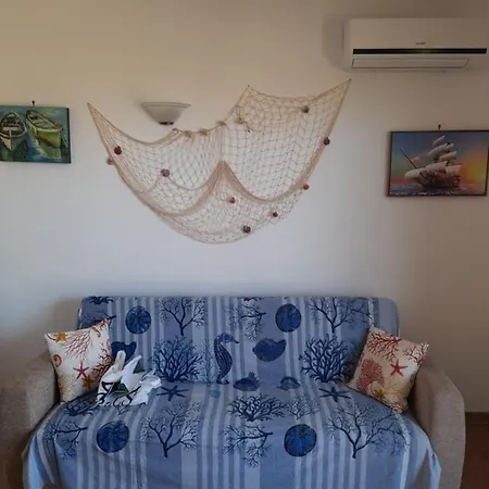 Lu Bagnu Il Corallo Casa vacanze *